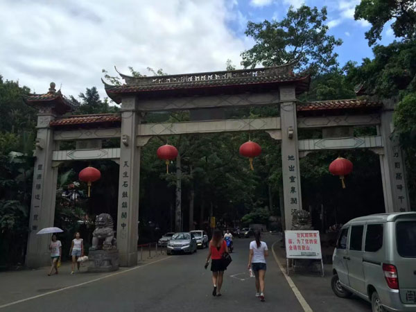 坪山婚姻律師以案說法：帶子再嫁是否有權繼承前公公遺產？